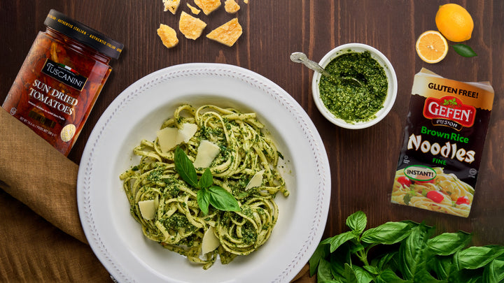 Pesto noodles dish