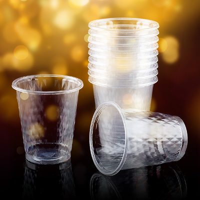Decor 25 Clear Plastic Disposable Diamond Cups - 8 oz