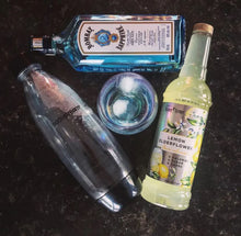 Load image into Gallery viewer, Skinny Mixes Sugar Free Lemon Elderflower Syrup - 750ml: Zesty Delight, Guilt-Free Refreshment
